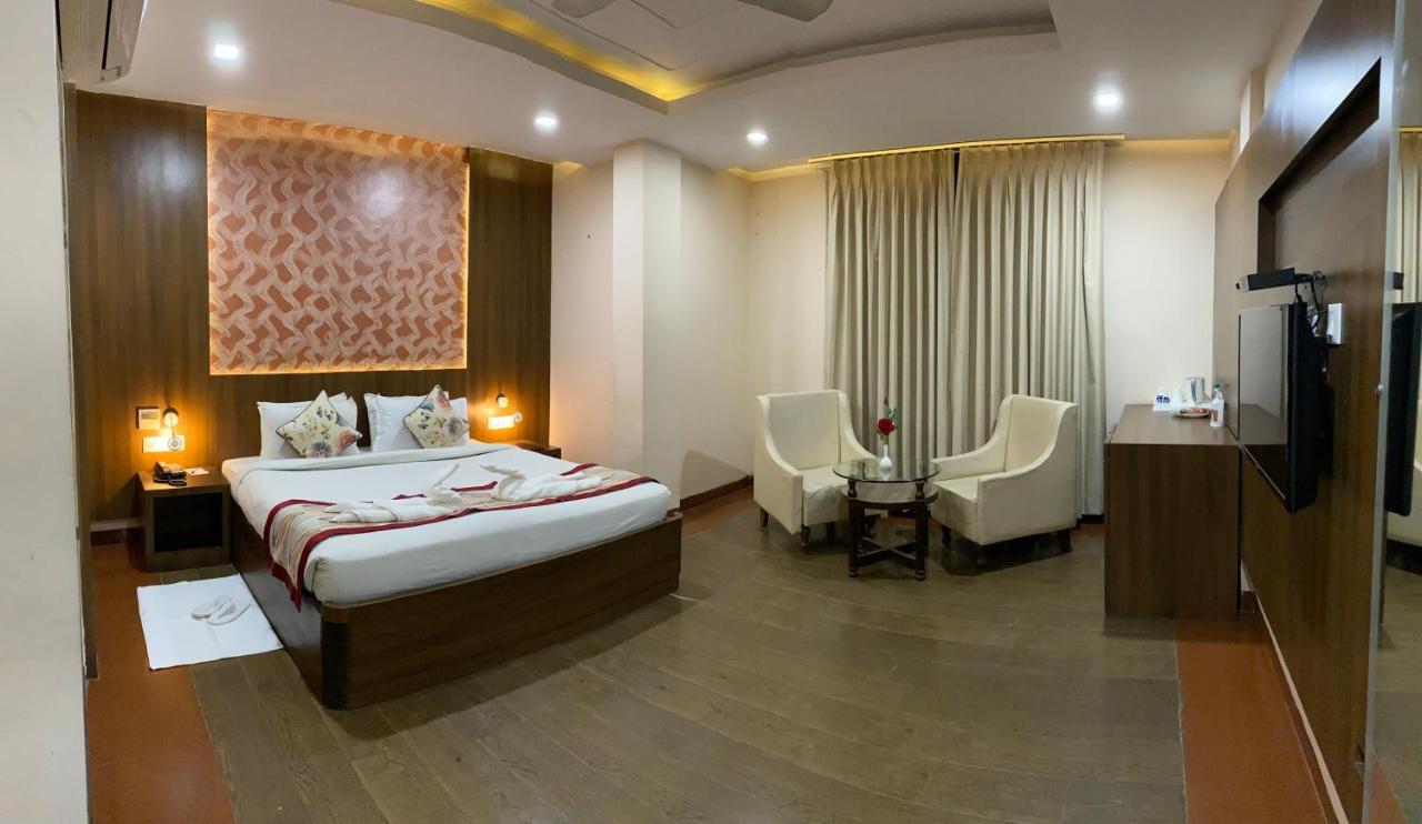 Hotel Ajay International Allahabad Extérieur photo
