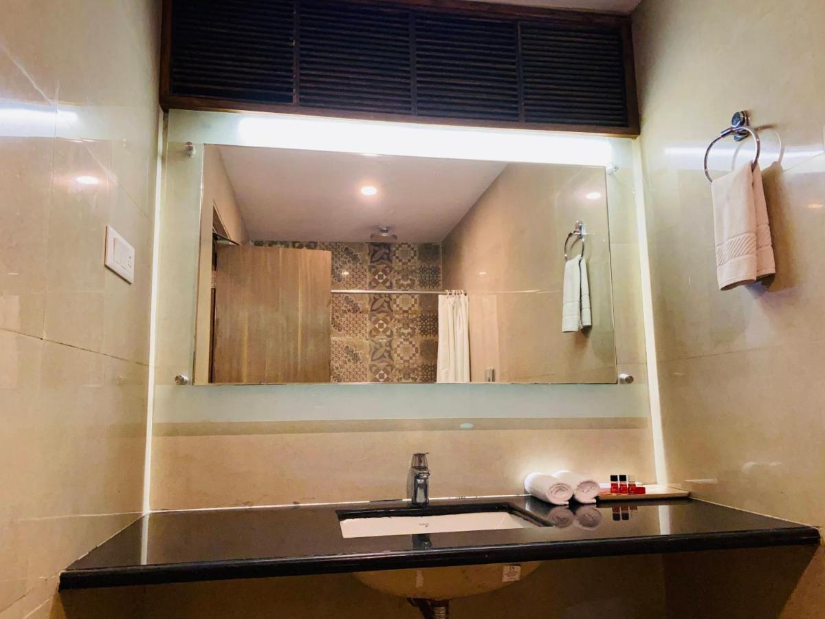 Hotel Ajay International Allahabad Extérieur photo